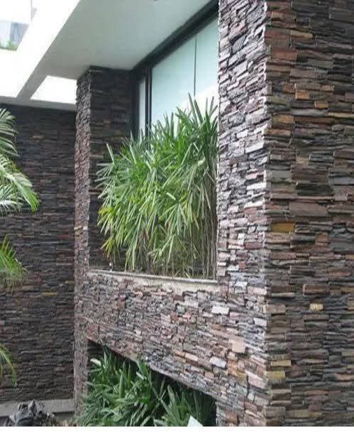 Ledge stone wall panel